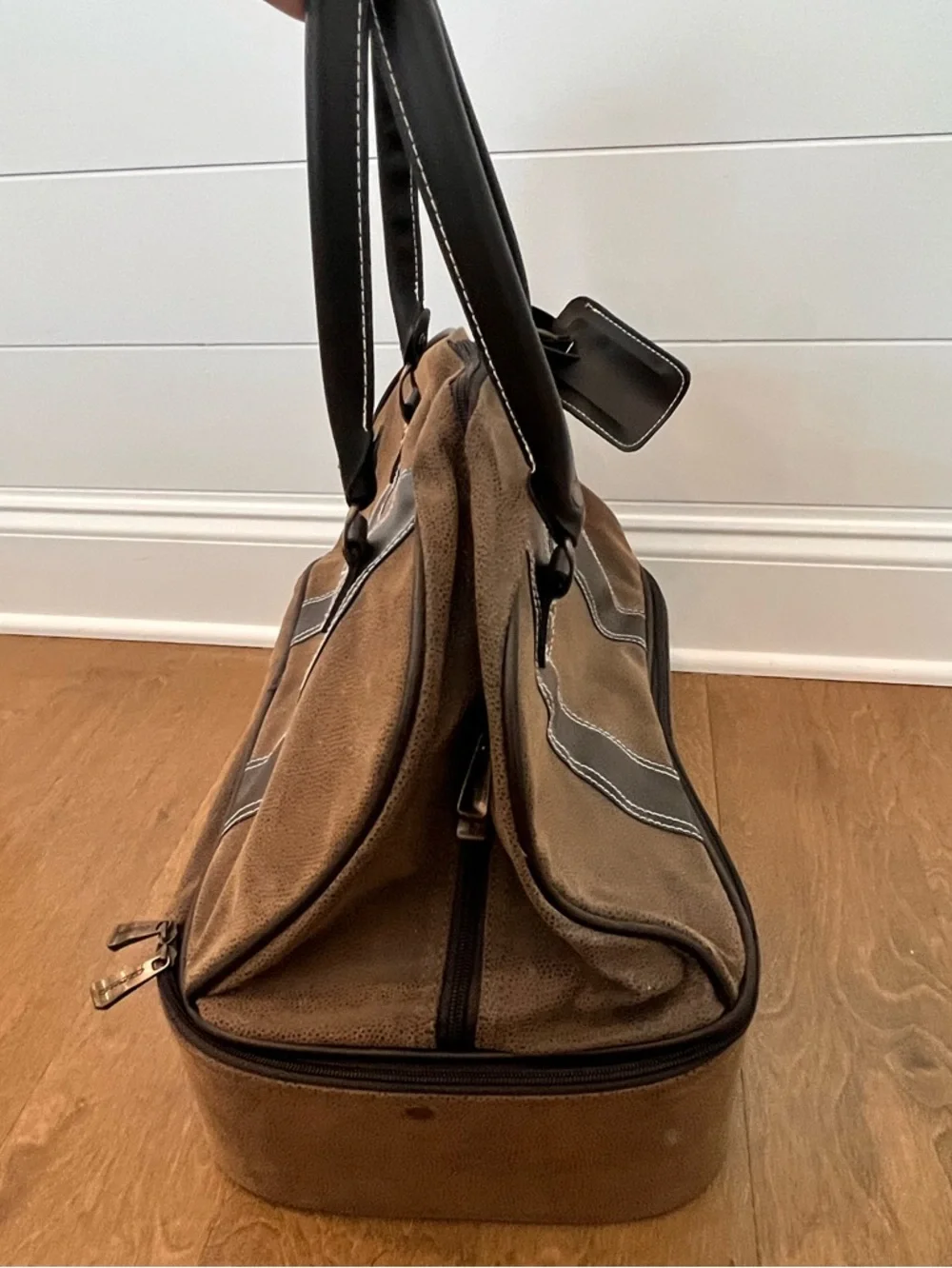 SOVRANO Golf Over Night Bag: Double Decker Duffle W/ Shoe Compartment Brown